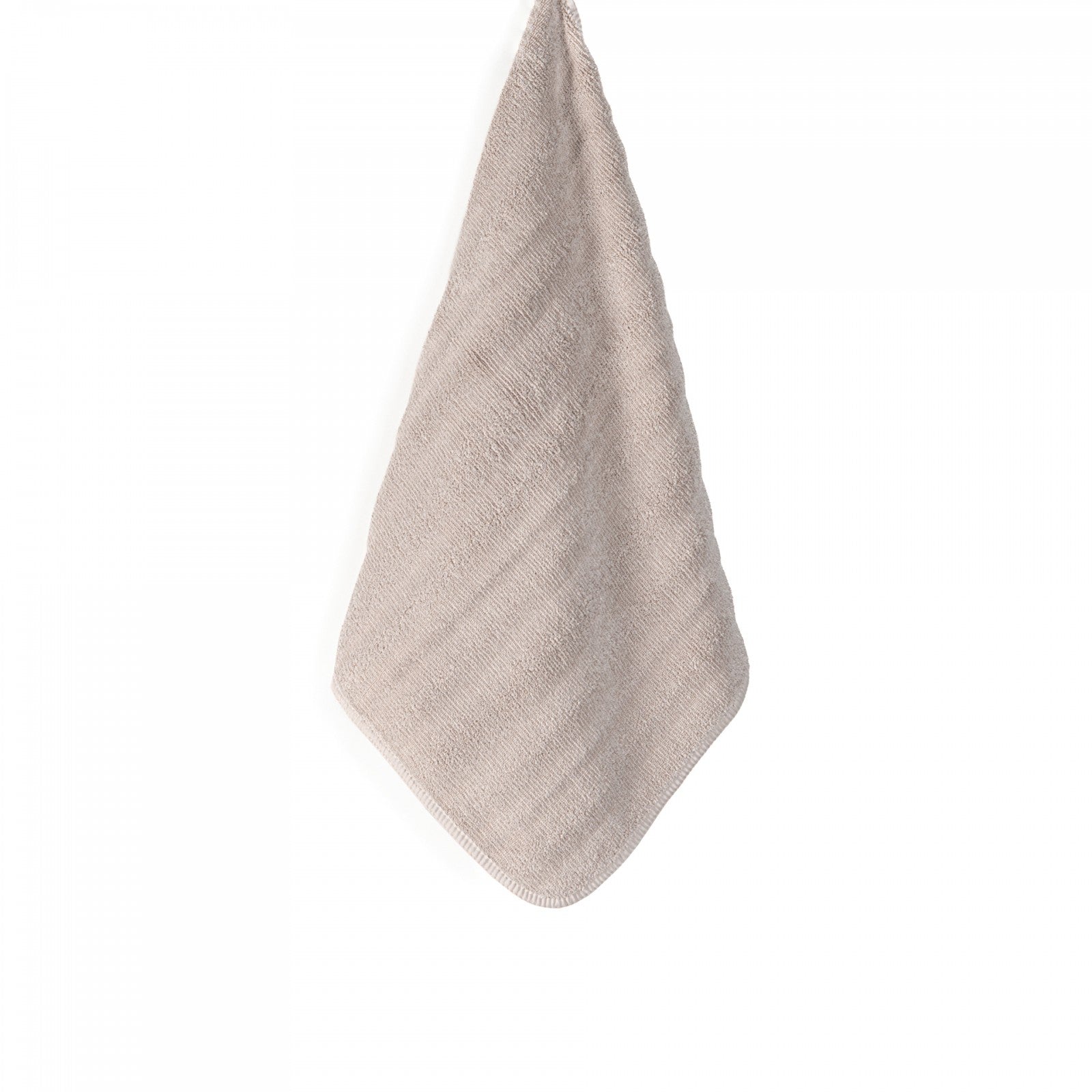 Alentejo towel made from soft cotton with 3D wavy texture, 680 GSM, pre-washed and pre-shrunk, with hanger, in neutral tones