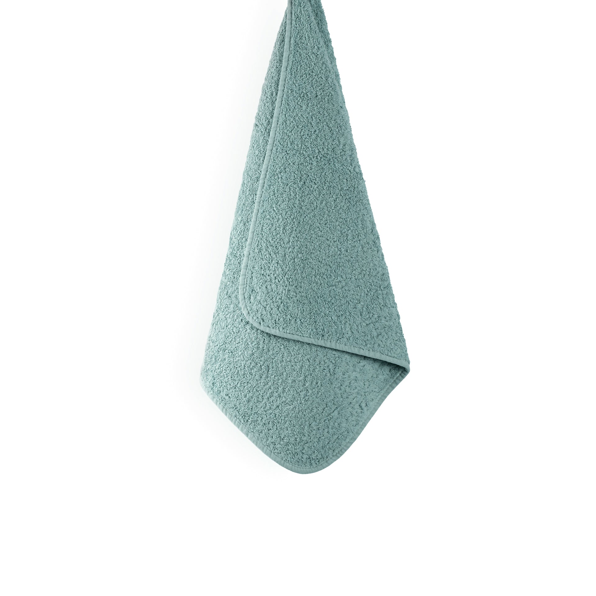 Egoist luxury towel made from Egyptian ELS cotton, 800 GSM, antibacterial, soft and voluminous, with hanger and rounded corners