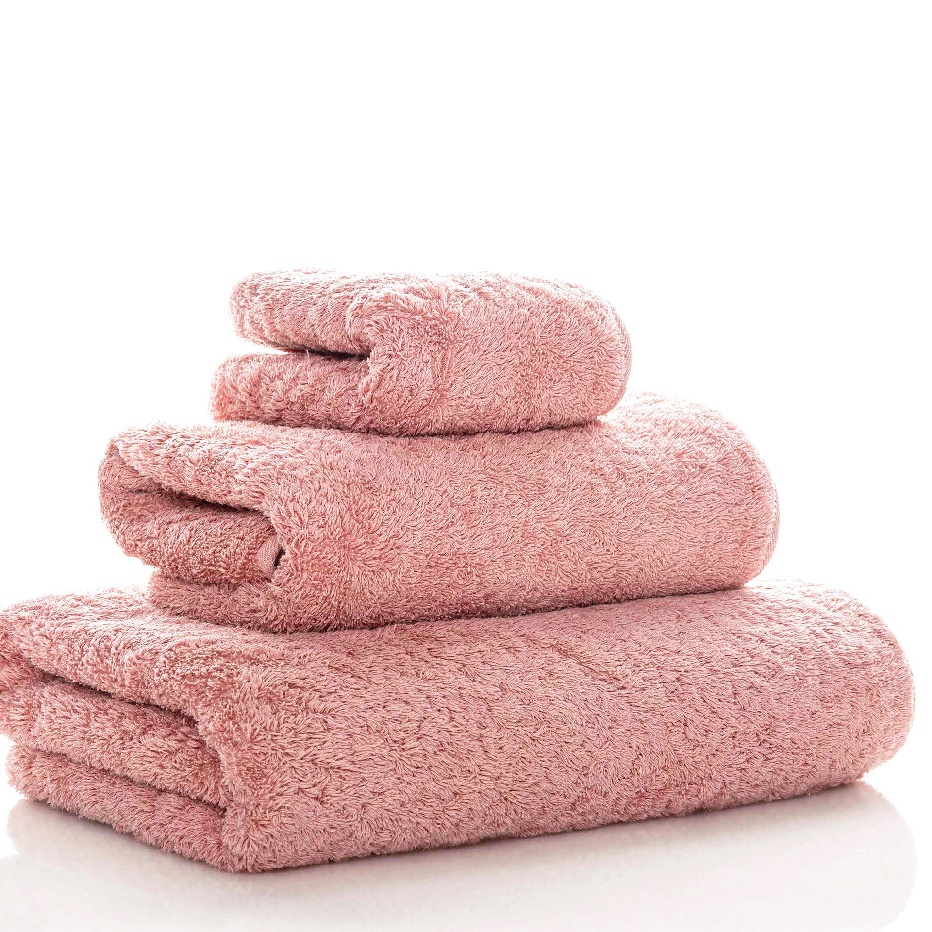 Egoist luxury towel made from Egyptian ELS cotton, 800 GSM, antibacterial, soft and voluminous, with hanger and rounded corners