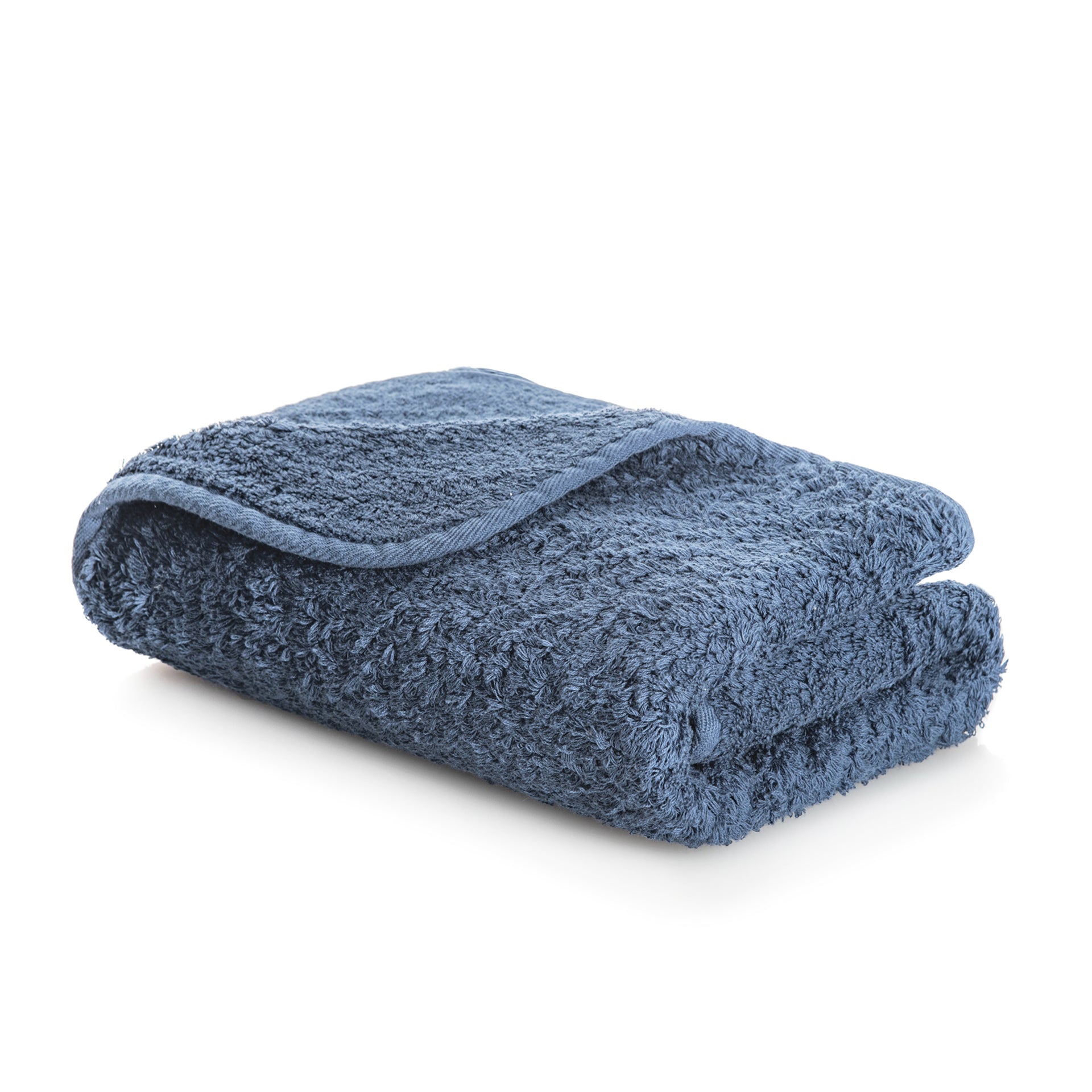 Egoist luxury towel made from Egyptian ELS cotton, 800 GSM, antibacterial, soft and voluminous, with hanger and rounded corners