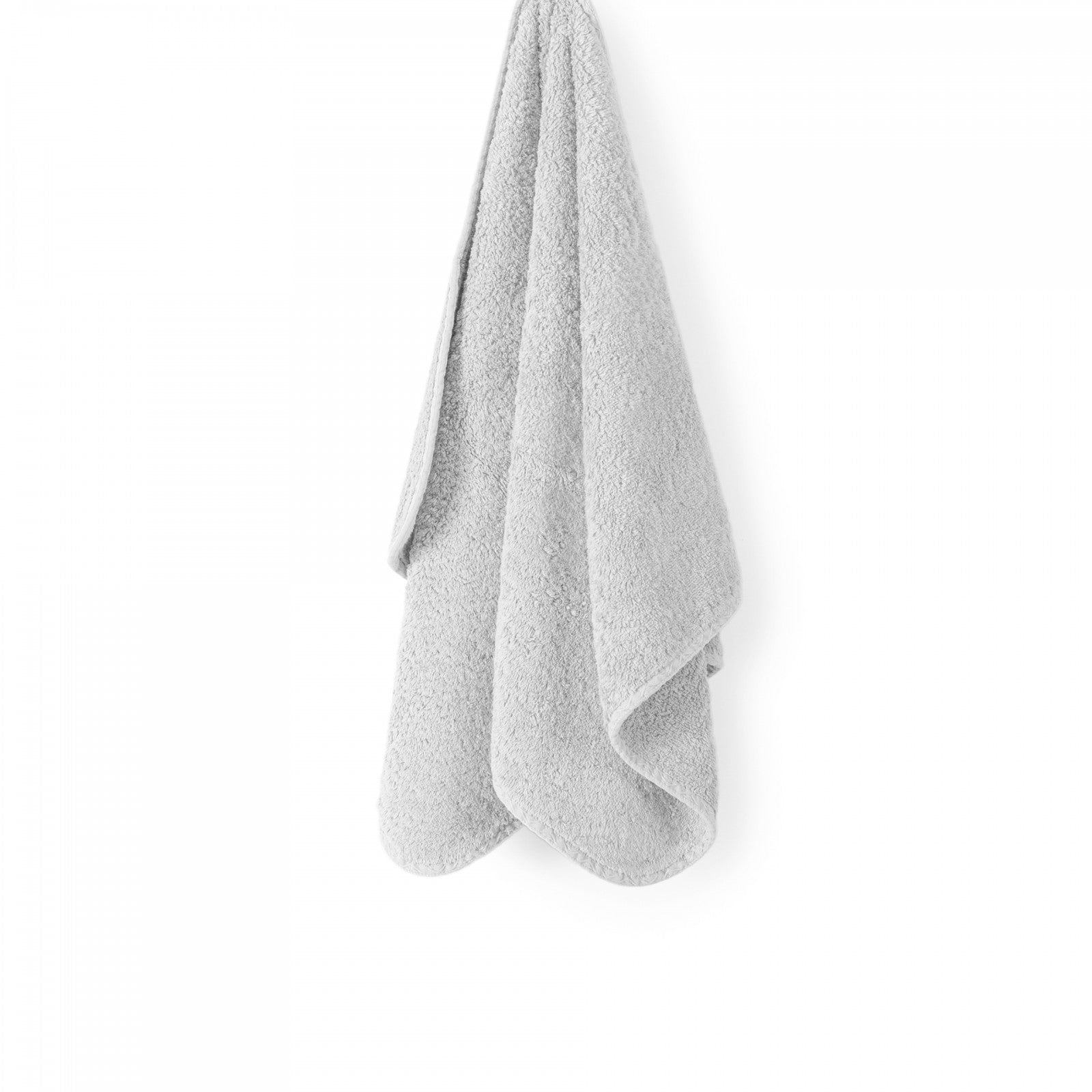 Grand Egoist towel made from rare Sea Island cotton, 800 GSM, ultra soft and certified with numbered hologram, pre-washed and double-stitched