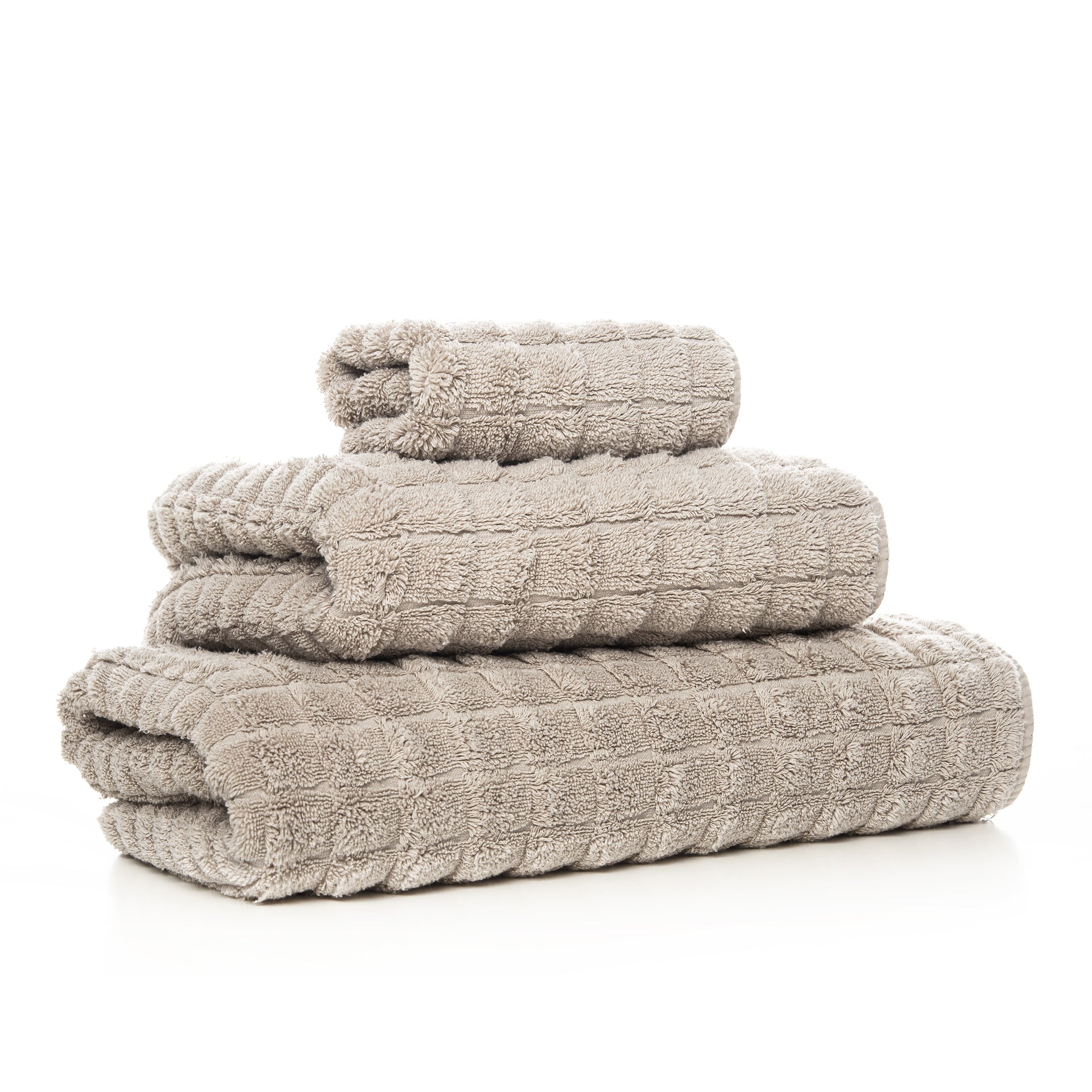 Beige Heaven towel made in Portugal from high-quality combed cotton, 750 GSM, pre-washed and pre-shrunk, colorfast, with rounded corners and hanger