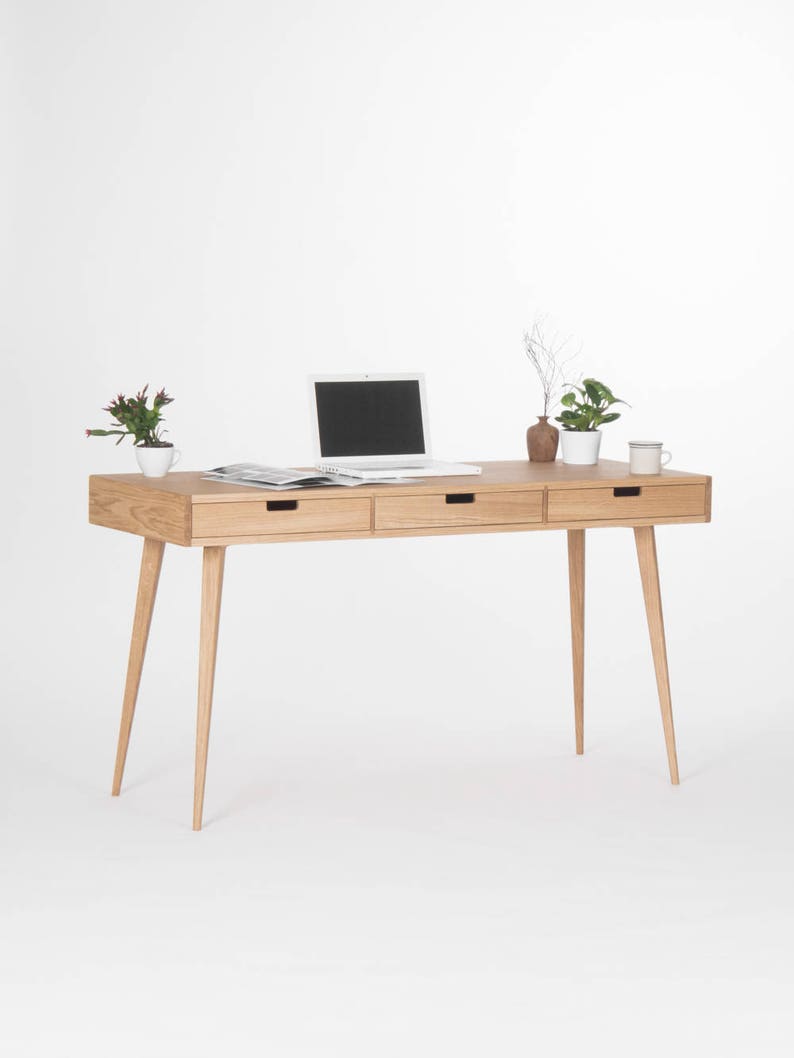 HEIM 3 office desk with three drawers, oak veneer, customizable wood fronts, finished with hardwax oil