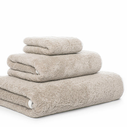 Bicolore Towels - Luxury Bathroom Accessories by Cozie 