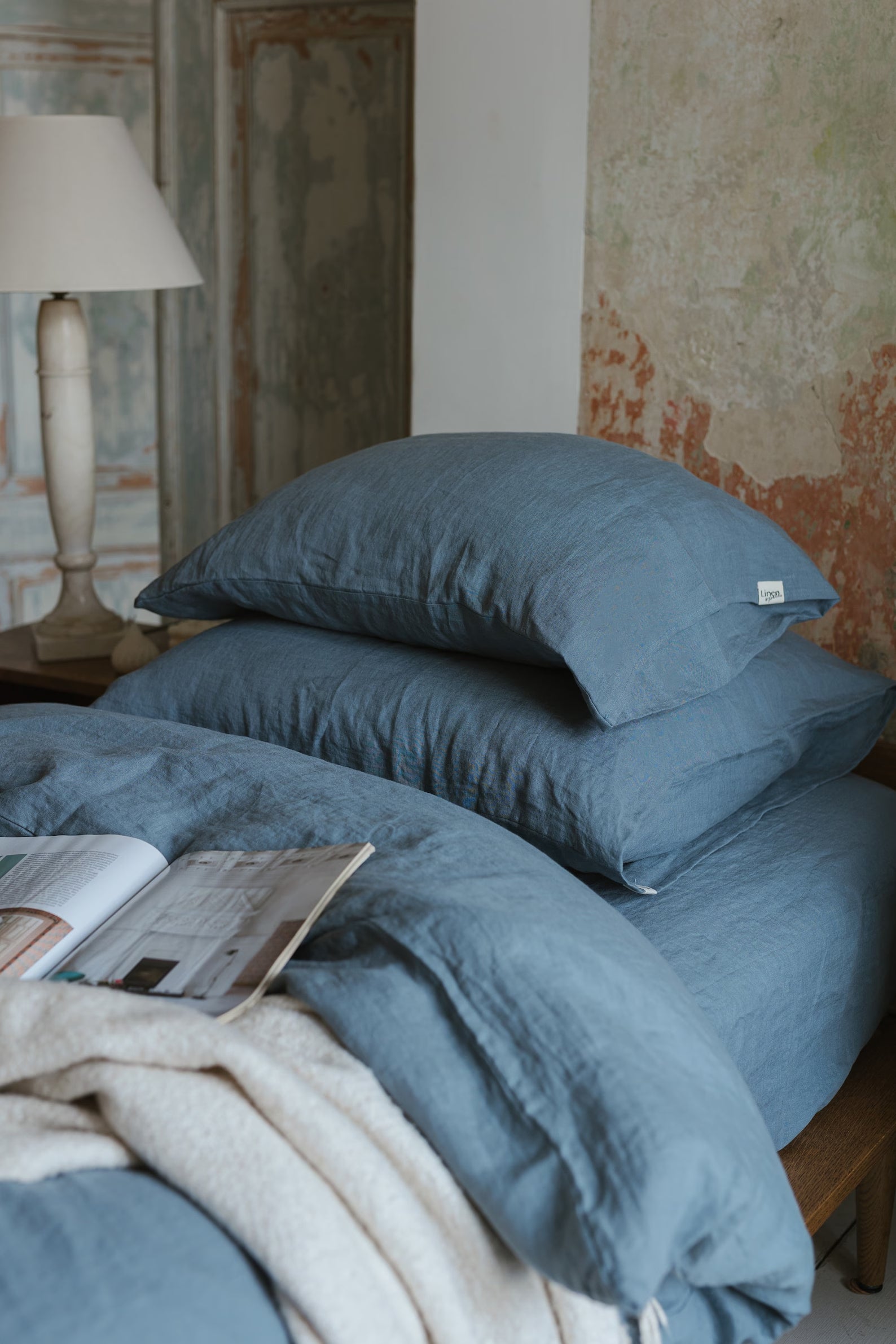 Linen Bed Set - Luxury Bedding by Cozie