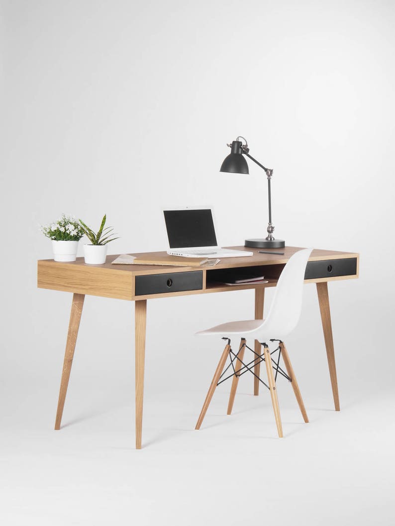 KUUB 2 LARGE office desk with two drawers and wide central recess, solid oak, customizable black fronts, hardwax oil finish
