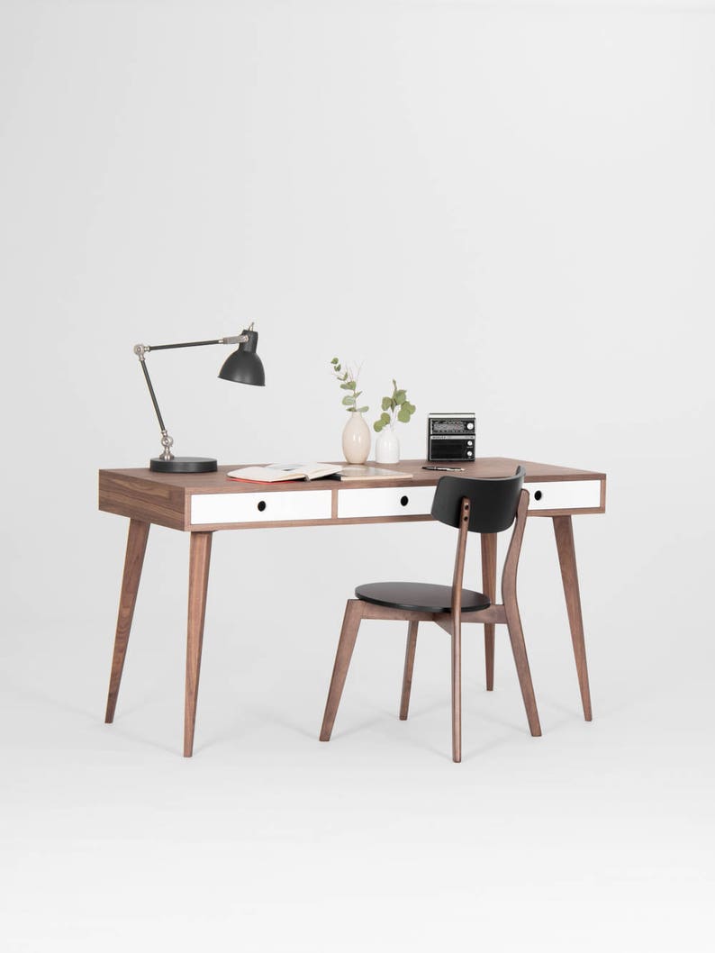 KUUB 3 desk with three drawers, walnut veneer, customizable fronts, and hardwax oil finish