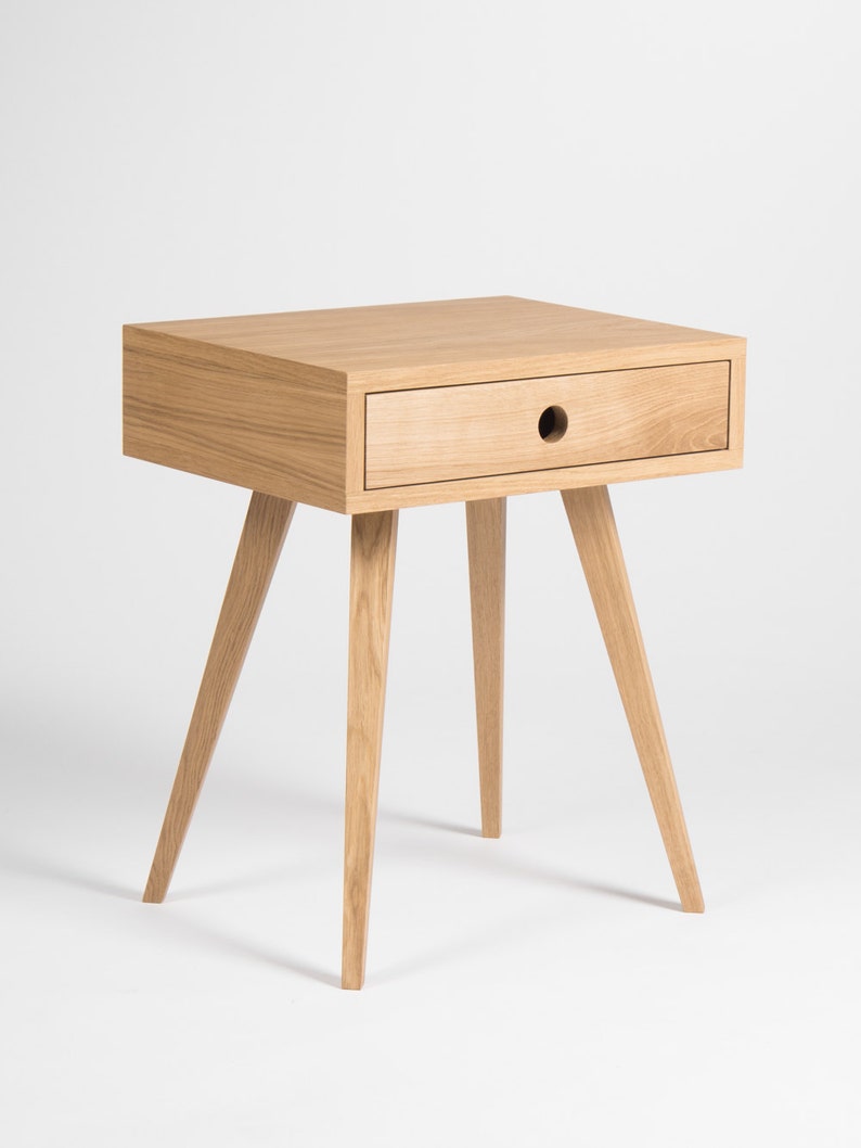 KUUB 1 | Oak Nightstand - Luxury Furniture by Cozie